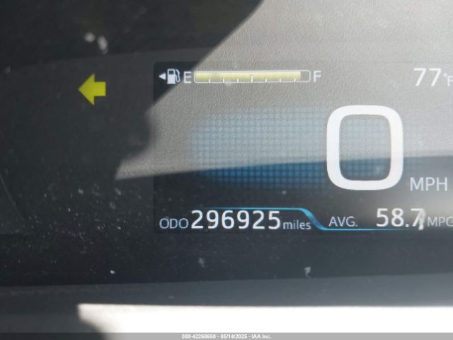 JTDKARFU0K3098310 Toyota Prius L Eco