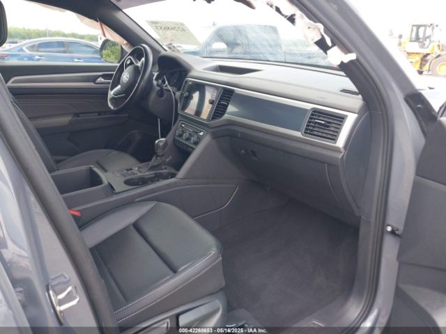 2021 VOLKSWAGEN ATLAS CROSS SPORT 1V2PE2CA2MC207444 Photo 4