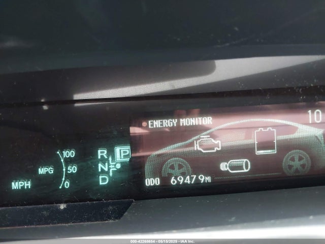 JTDKN3DU4F0465947 Toyota Prius Two