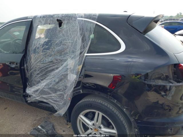 2016 PORSCHE CAYENNE WP1AA2A27GKA08400 Photo 5