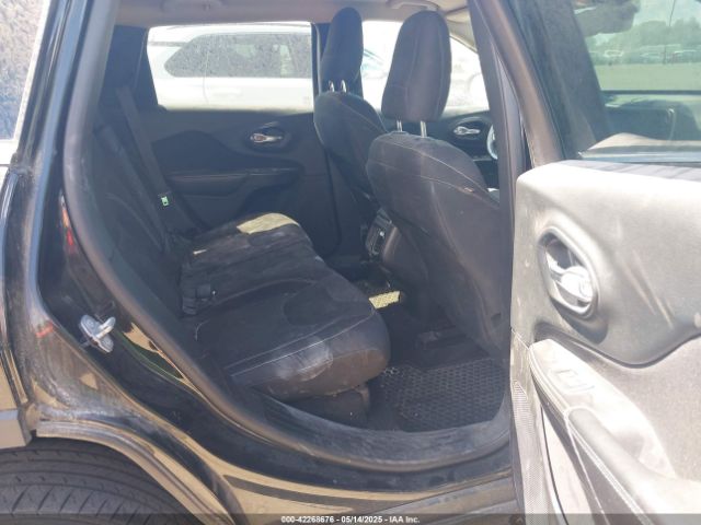 1C4PJMCS3FW545440 Jeep Cherokee Latitude