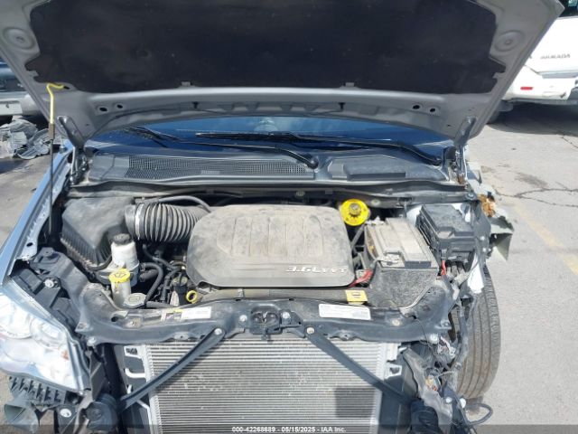 2C4RDGCG2JR207493 Dodge Grand Caravan Sxt