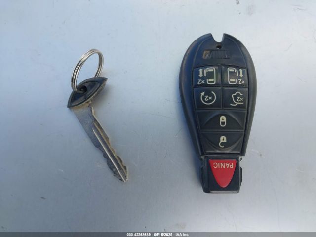 2C4RDGCG2JR207493 Dodge Grand Caravan Sxt