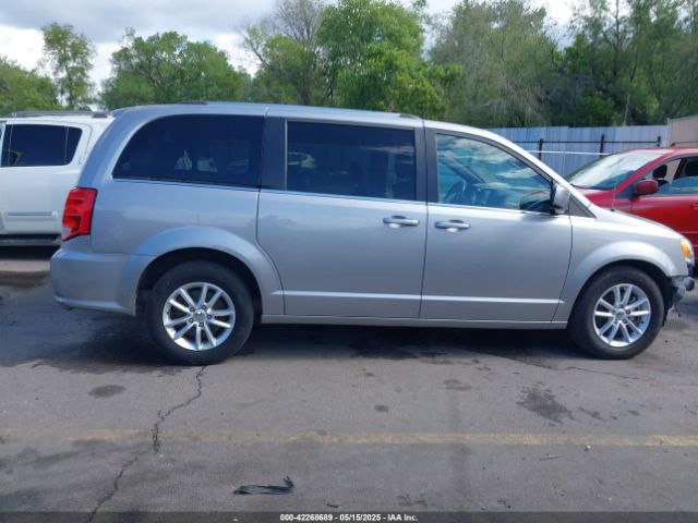 2C4RDGCG2JR207493 Dodge Grand Caravan Sxt