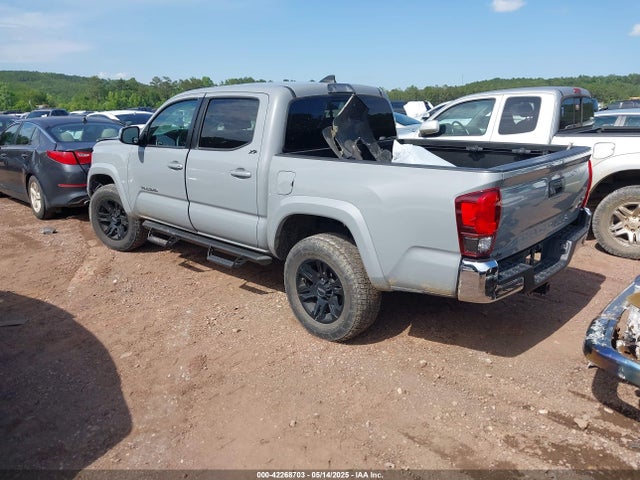 3TMAZ5CN6KM102109 Toyota Tacoma Sr5 V6