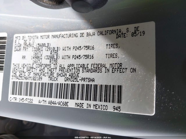 3TMAZ5CN6KM102109 Toyota Tacoma Sr5 V6