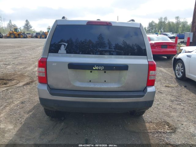 1C4NJPBB8HD202955 Jeep Patriot Sport Fwd