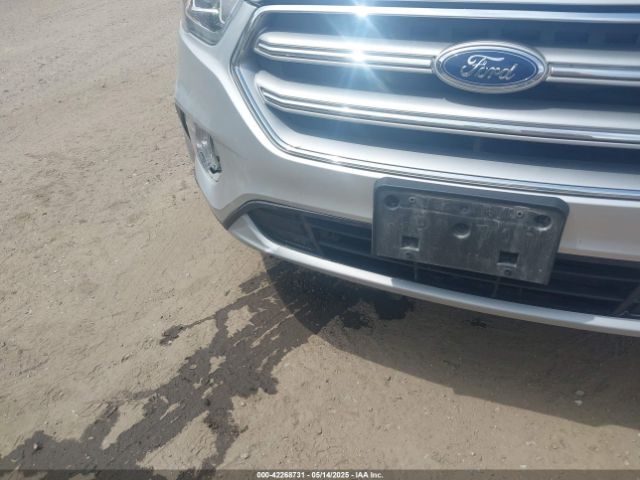 1FMCU9GDXHUC16596 Ford ESCAPE SE