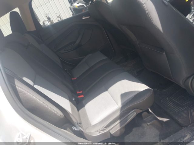 1FMCU9GDXHUC16596 Ford ESCAPE SE