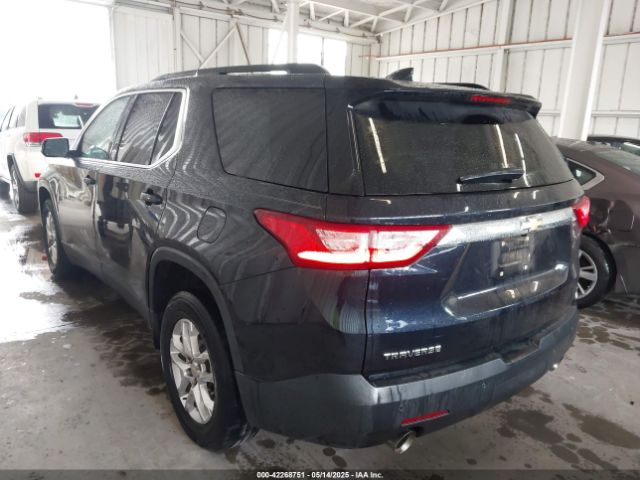 2020 CHEVROLET TRAVERSE 1GNERGKW2LJ132057 Photo 2