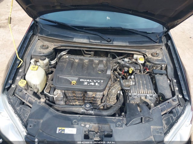 1C3CCBBB6EN153138 Chrysler 200