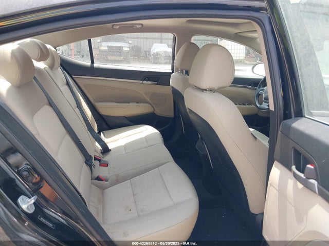 5NPD84LF6HH205905 Hyundai Elantra