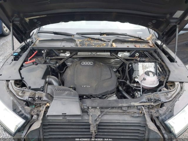WA1CNAFY3J2141467 Audi Q5 2.0t Premium/2.0t Tech Premium