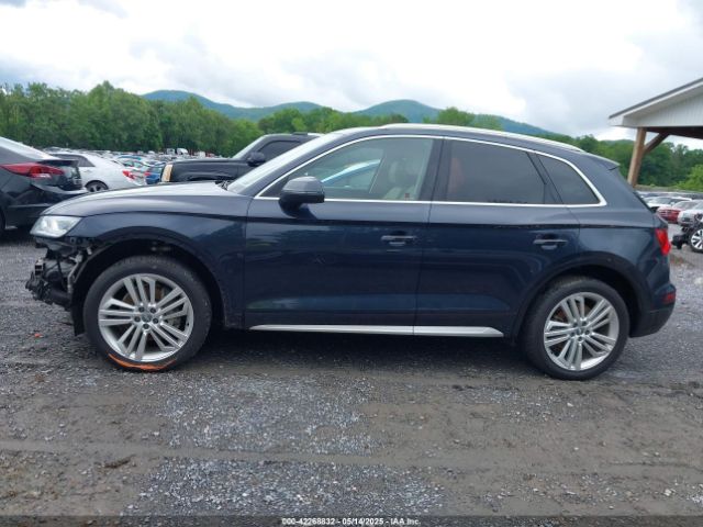 WA1CNAFY3J2141467 Audi Q5 2.0t Premium/2.0t Tech Premium