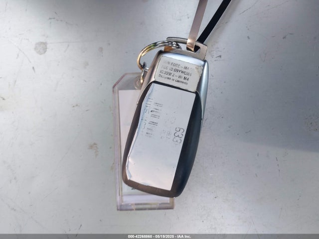 W1K5J4GB1SN482992 Mercedes-Benz m260