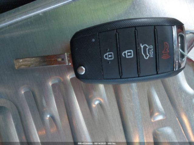 KNDPM3AC7J7423454 KIA Sportage Lx