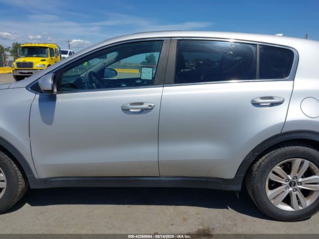 KNDPM3AC7J7423454 KIA Sportage Lx
