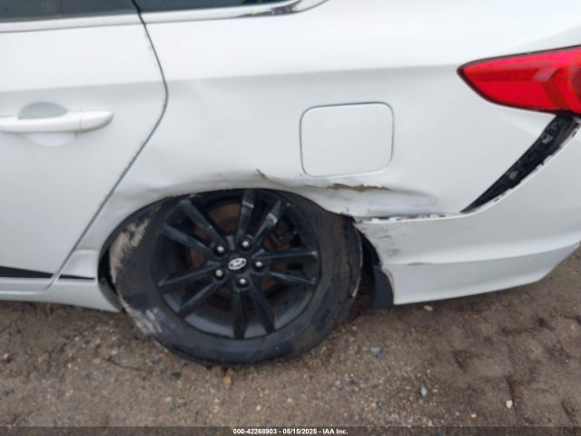 Продажа на аукционе авто 2015 Hyundai Sonata Se, vin: 5NPE24AFXFH230764, номер лота: 42268903