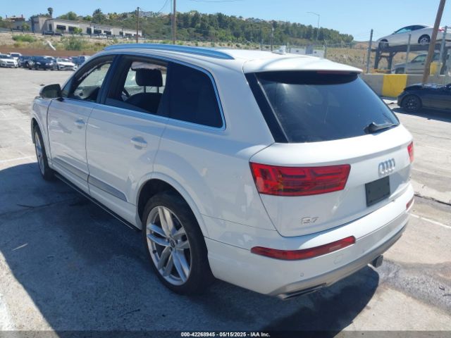 2018 AUDI Q7 WA1VAAF70JD038684 Photo 2