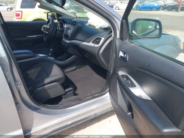 2018 DODGE JOURNEY 3C4PDCAB6JT439552 Photo 4