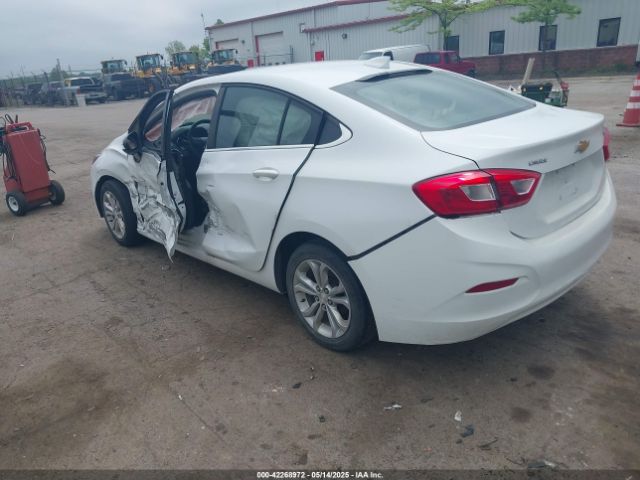 2019 CHEVROLET CRUZE 1G1BE5SM6K7146428 Photo 2