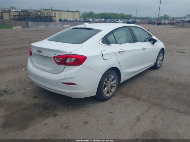 2019 CHEVROLET CRUZE 1G1BE5SM6K7146428 Photo 3
