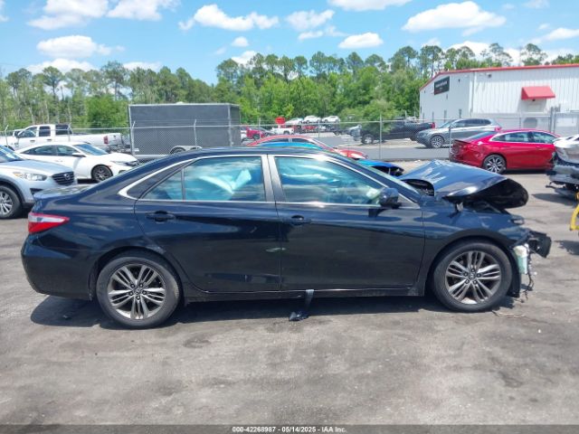 4T1BF1FK5HU712798 Toyota CAMRY SE