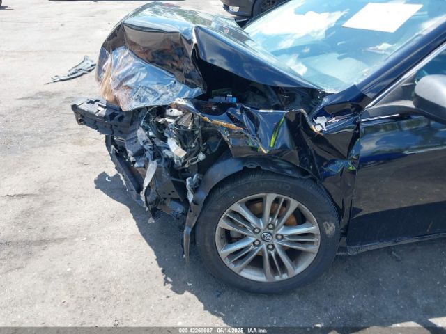 4T1BF1FK5HU712798 Toyota CAMRY SE