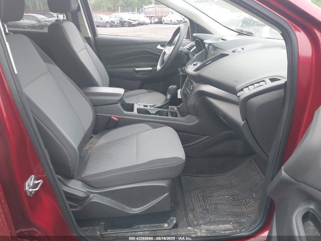 1FMCU9GD1HUB93998 Ford ESCAPE SE