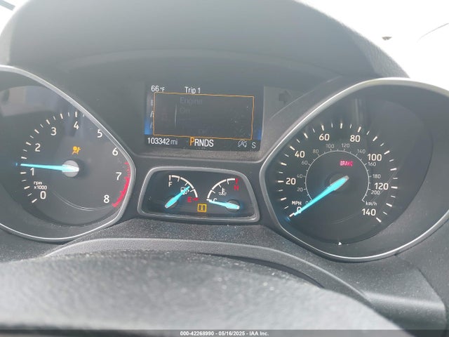 1FMCU9GD1HUB93998 Ford ESCAPE SE