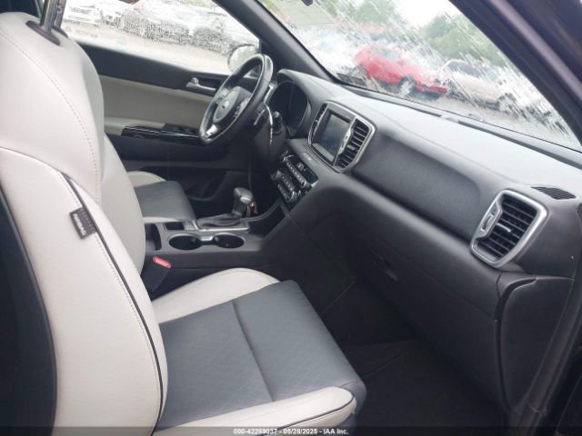 KNDPNCAC0J7441968 KIA Sportage Ex