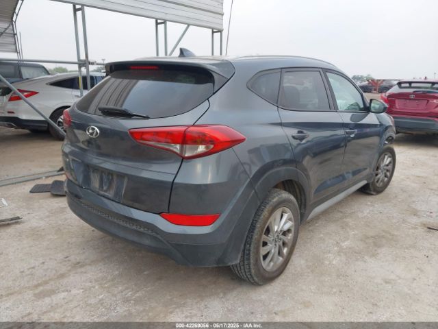 2018 HYUNDAI TUCSON KM8J33A48JU671226 Photo 3
