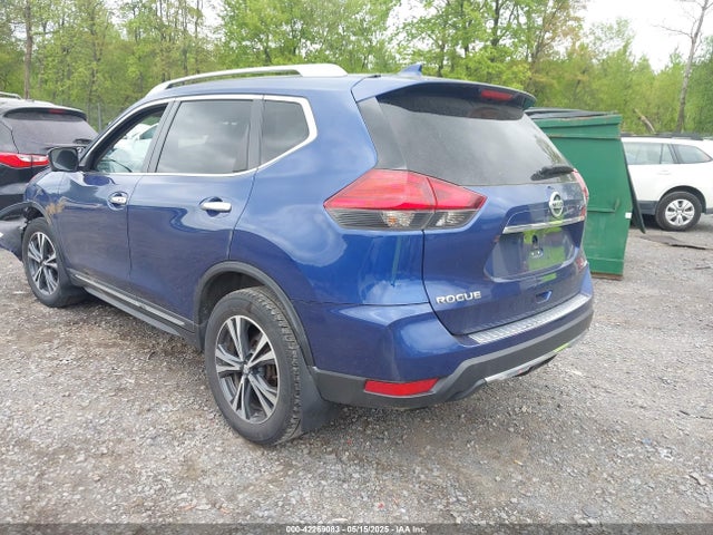 5N1AT2MV5HC885525 Nissan Rogue Sl