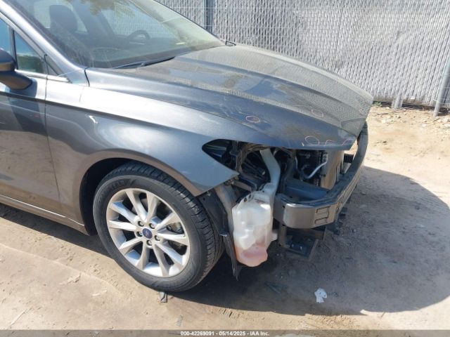3FA6P0H70HR394804 Ford FUSION SE