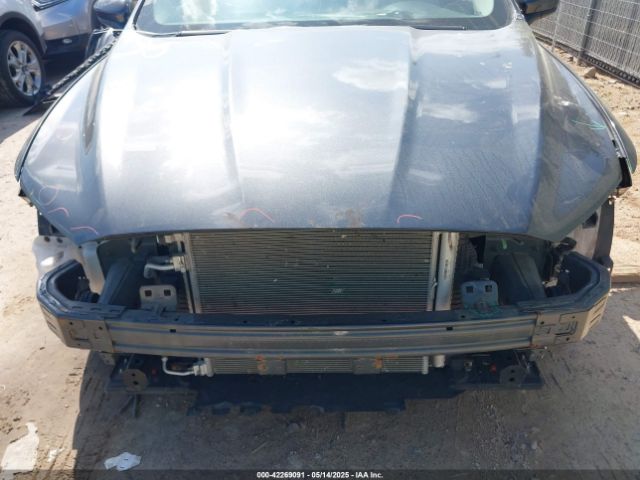 3FA6P0H70HR394804 Ford FUSION SE