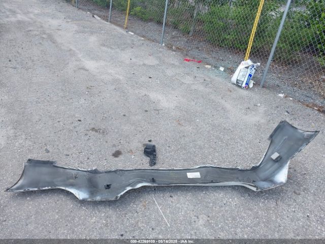 4T1B21HK4JU002788 Toyota Camry Hybrid Xle