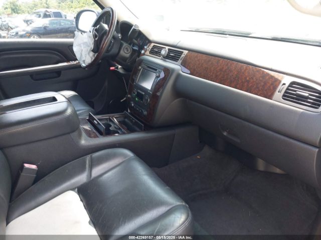 1GKS1EEF0ER217152 GMC YUKON DENALI