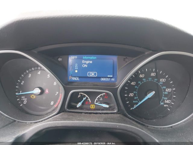 1FADP3F2XEL308862 Ford FOCUS SE