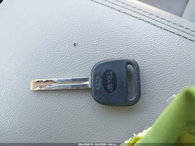 KNDPM3AC8H7039855 KIA Sportage Lx