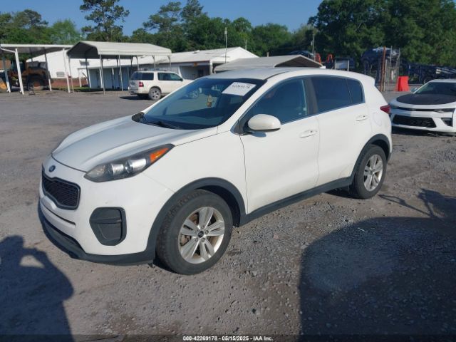 KNDPM3AC8H7039855 KIA Sportage Lx