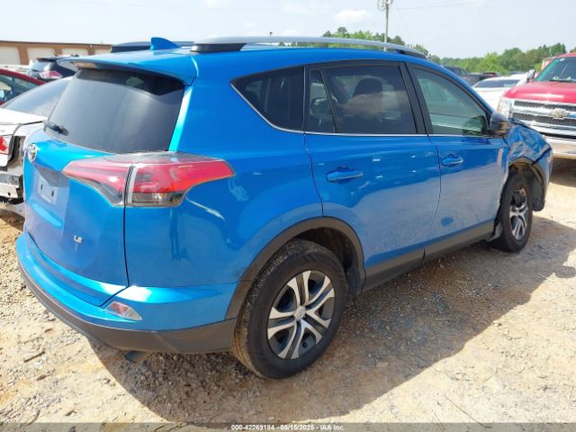 JTMZFREV1HJ719312 Toyota RAV4 LE