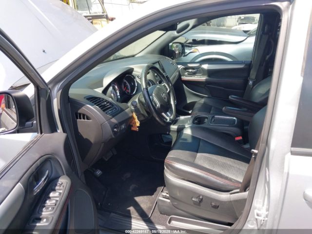 2C4RDGEGXKR530236 Dodge Grand Caravan Gt