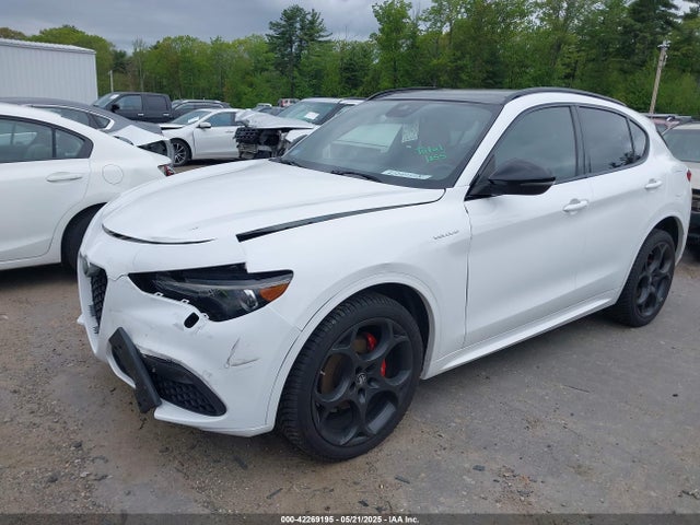 ZASPAKBN0N7D25379 Alfa Romeo Stelvio