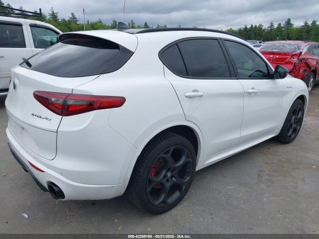 ZASPAKBN0N7D25379 Alfa Romeo Stelvio