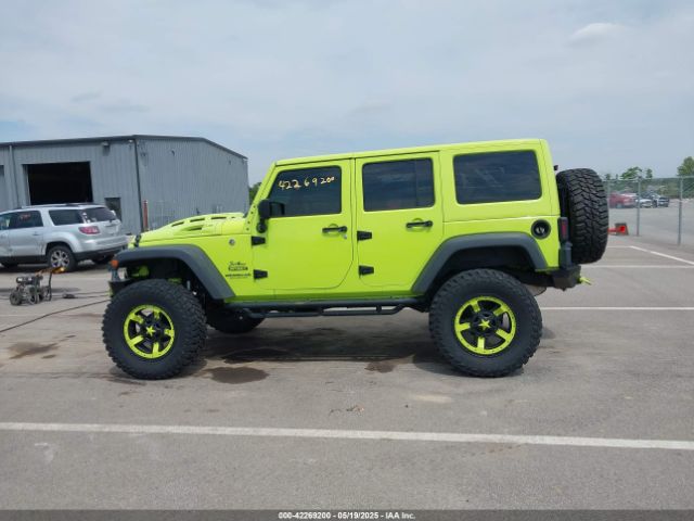 1C4BJWDG8HL510347 Jeep Wrangler Unlimited Sport 4x4