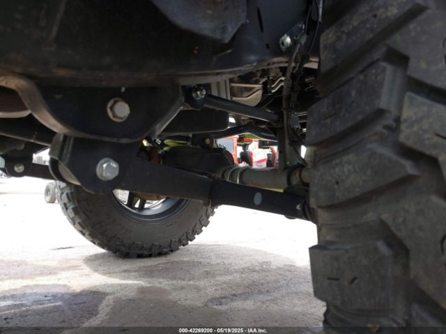 1C4BJWDG8HL510347 Jeep Wrangler Unlimited Sport 4x4