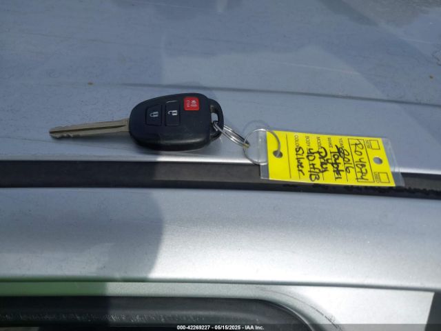 JTDKDTB35G1133623 Toyota Prius C Two