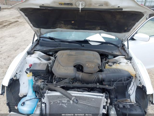 2019 CHRYSLER 300 2C3CCAAG3KH602030 Photo 9