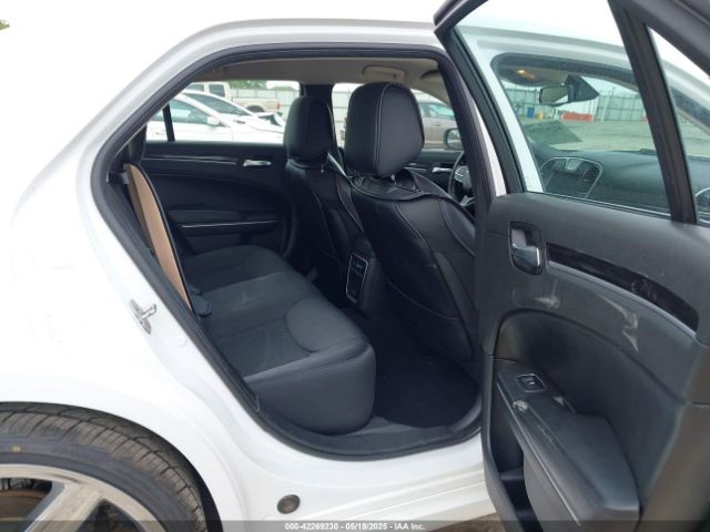 2019 CHRYSLER 300 2C3CCAAG3KH602030 Photo 7