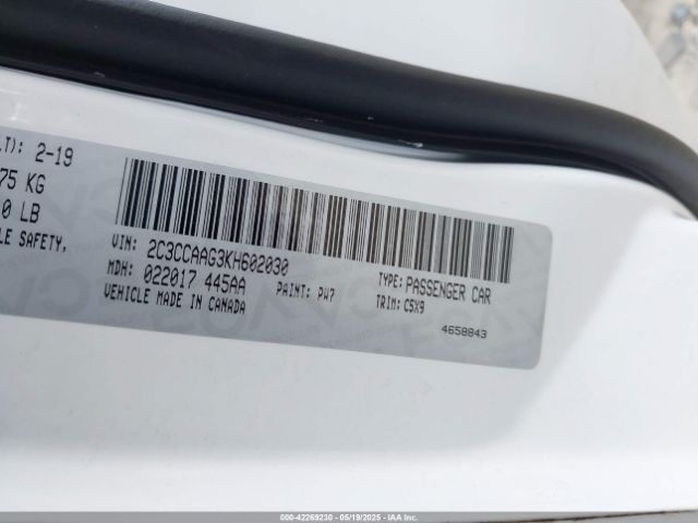 2019 CHRYSLER 300 2C3CCAAG3KH602030 Photo 8